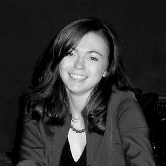 Meet your Posher, Jennifer - Picture 1 of 1